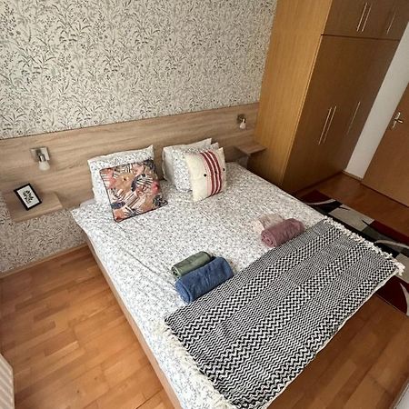 Apartmán Danube Dwelling Akacfa 26 - Private Indoor Garage Budapešť Exteriér fotografie