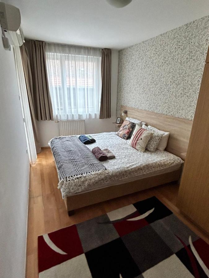 Apartmán Danube Dwelling Akacfa 26 - Private Indoor Garage Budapešť Exteriér fotografie