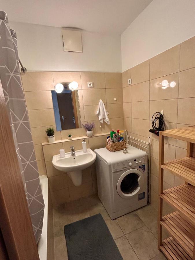Apartmán Danube Dwelling Akacfa 26 - Private Indoor Garage Budapešť Exteriér fotografie